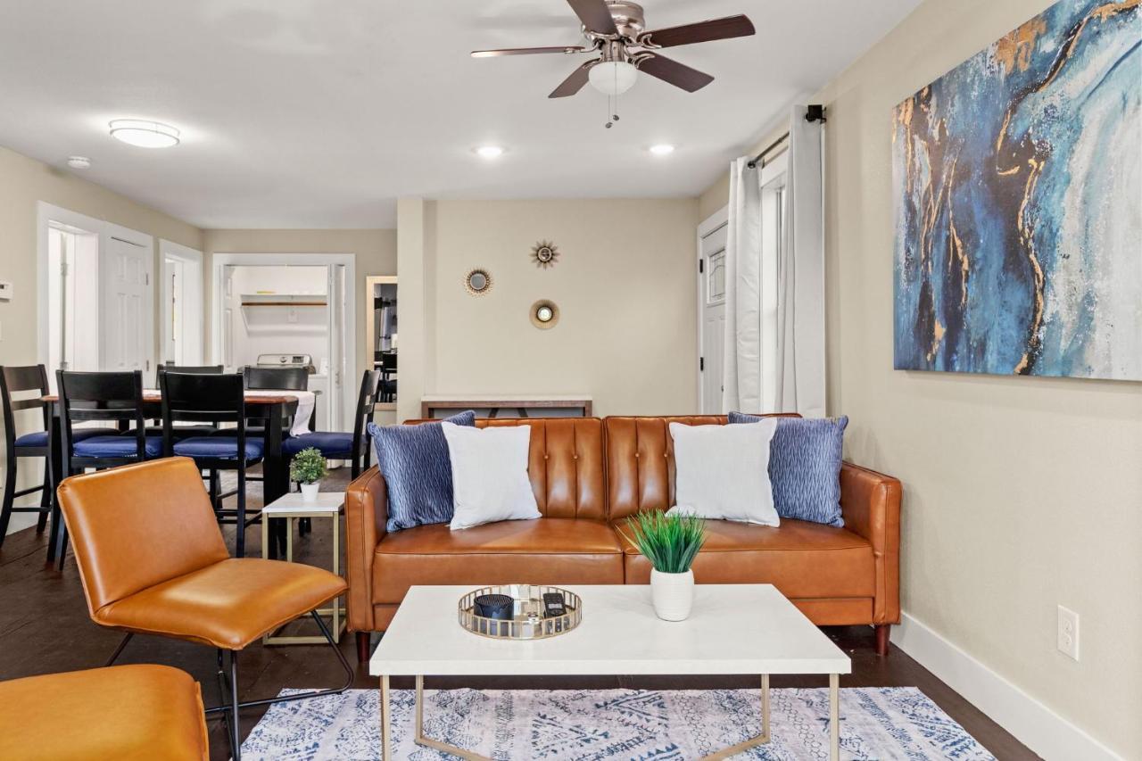Divine Cargo Apartment San Antonio Exterior foto